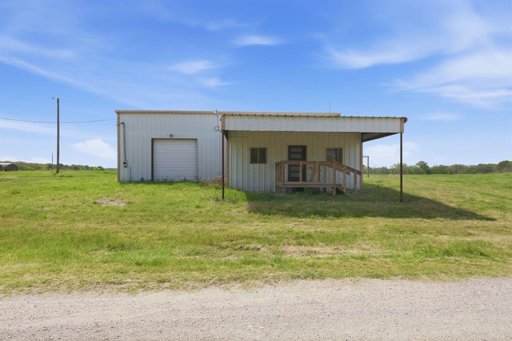 641 Rscr 4480 Point Point, TX 75472 - Photo 34 of 40 a house view with a outdoor space