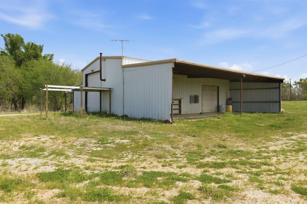 641 Rscr 4480 Point Point, TX 75472 - Photo 37 of 40 a house view with a outdoor space