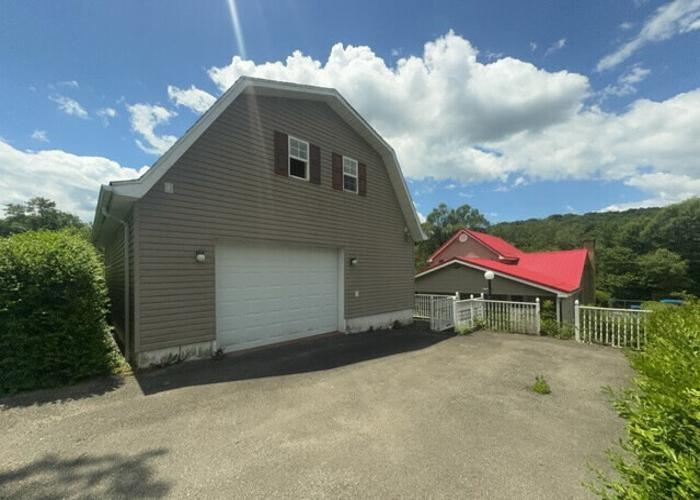 486 Entry Road Aultman, PA 15713 - Photo 6 of 18