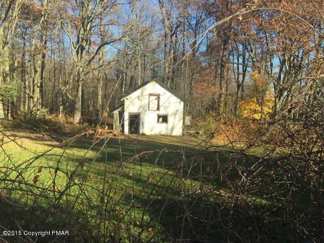 39 Sterling Road Mount Pocono, PA 18344 - Photo 15 of 22 Shed