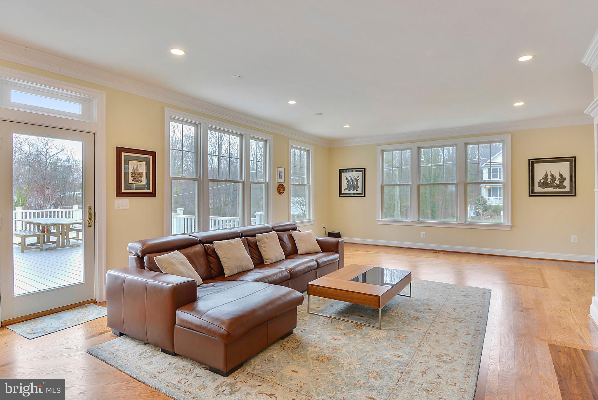 8140 Stacey Road Alexandria, VA 22308 - Photo 7 of 31