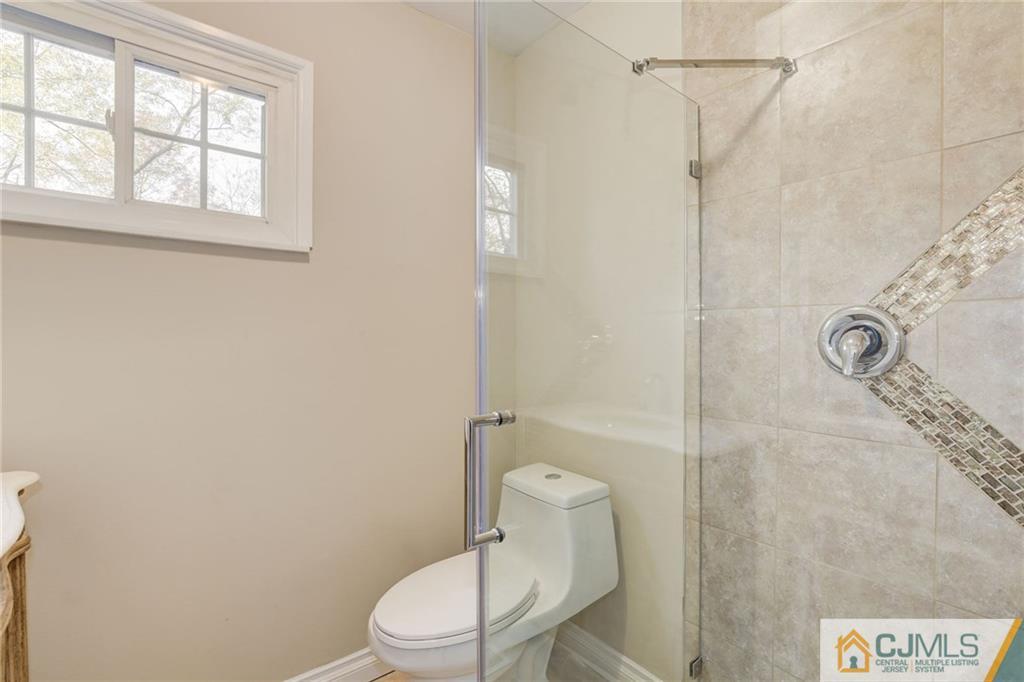 18 Rittner Lane Old Bridge, NJ 08857 - Photo 10 of 23 Gallery Image 10
