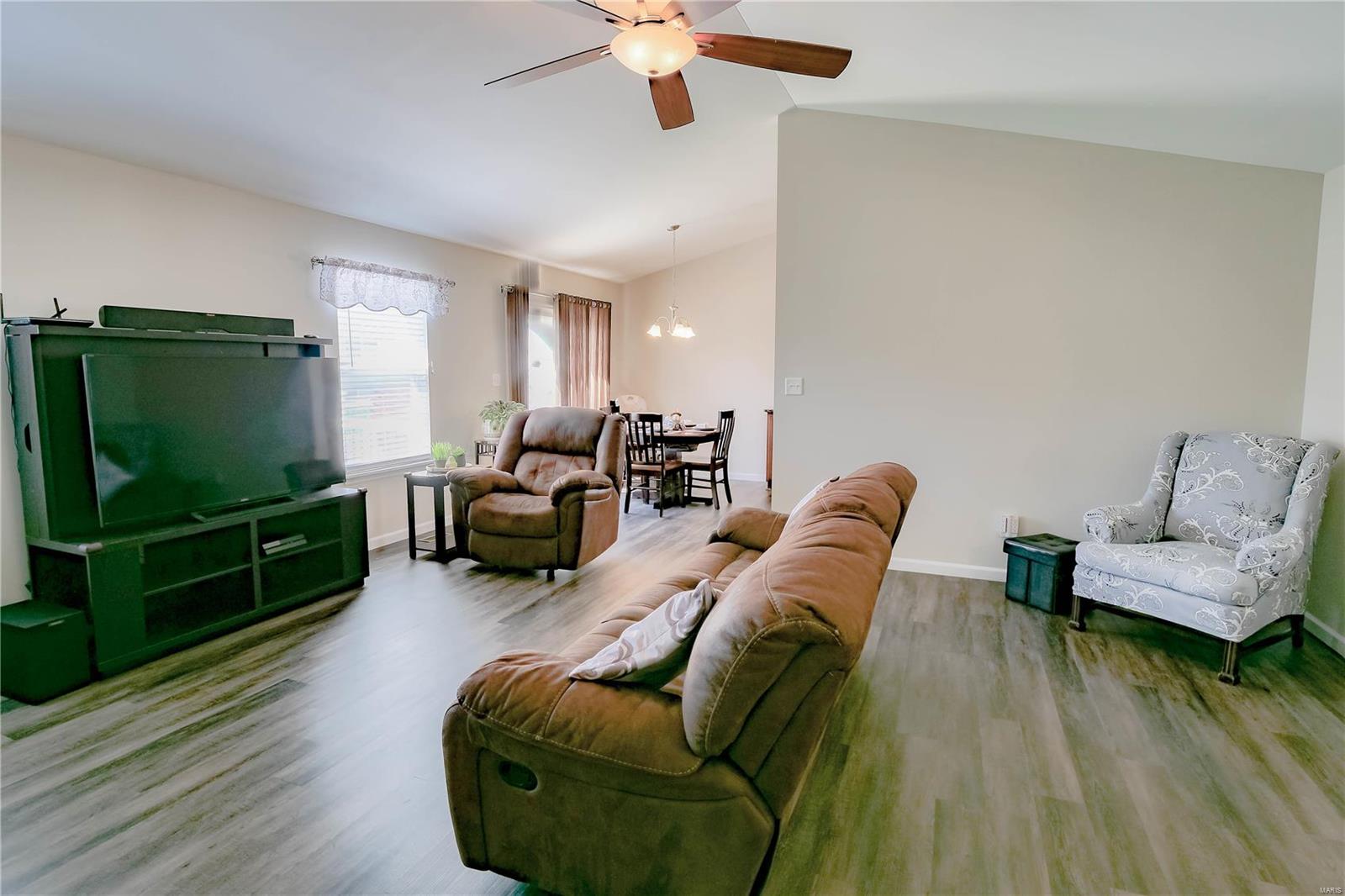 404 Wynchat Drive O'Fallon, MO 63366 - Photo 6 of 16