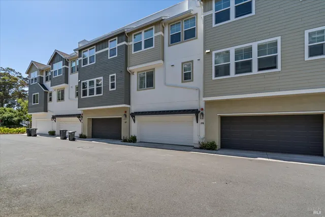 $4,000 | 219 Gambrel Circle, Santa Rosa, CA 95403