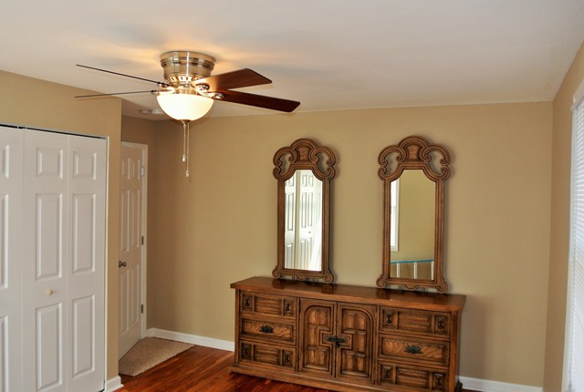 57 Lippincott Road Fox Lake, IL 60020 - Photo 8 of 24