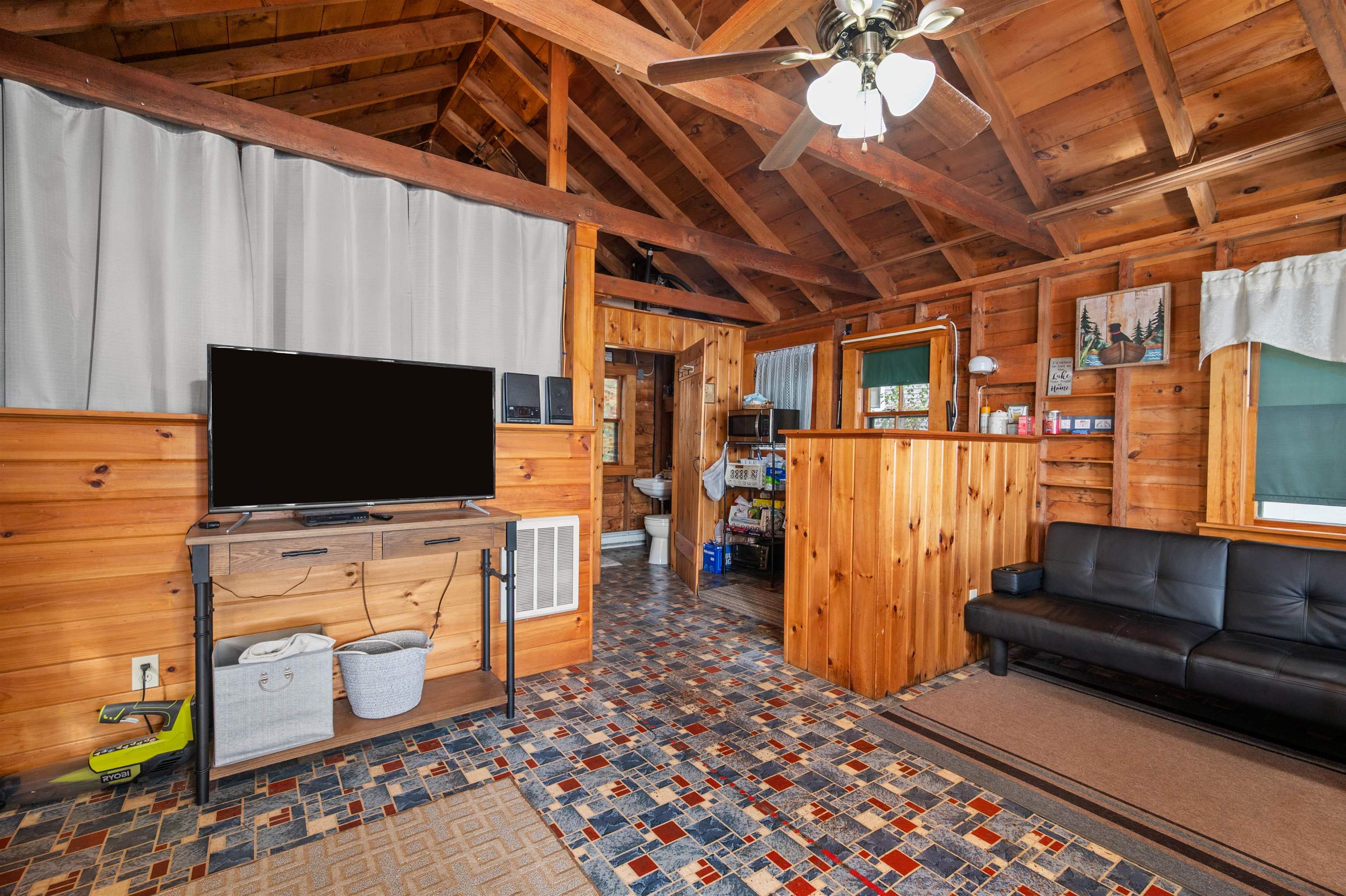 99 Pleasant Street Meredith, NH 03253 - Photo 23 of 41