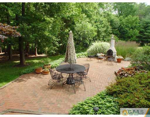 21 Hunters Crossing Road Somerset, NJ 08873 - Photo 8 of 8 Gallery Image 8