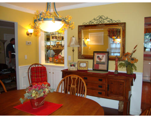 48 Romola Road Worcester, MA 01609 - Photo 8 of 15 Gallery Image 8