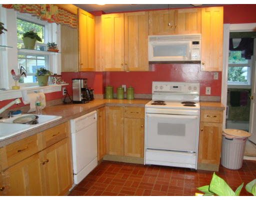 48 Romola Road Worcester, MA 01609 - Photo 10 of 15 Gallery Image 10