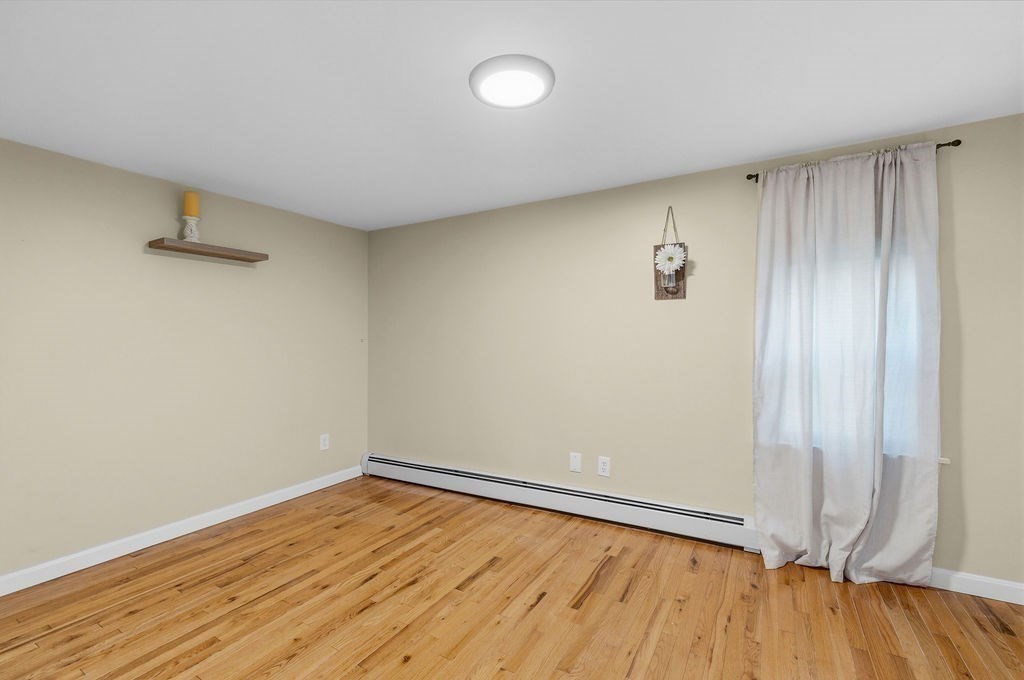 66 Middle Road Acushnet, MA 02743 - Photo 14 of 42