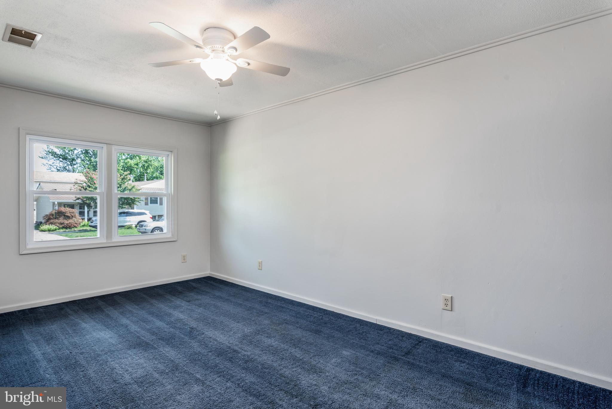 1027 South Hoga Road Sterling, VA 20164 - Photo 17 of 32 Bedroom
