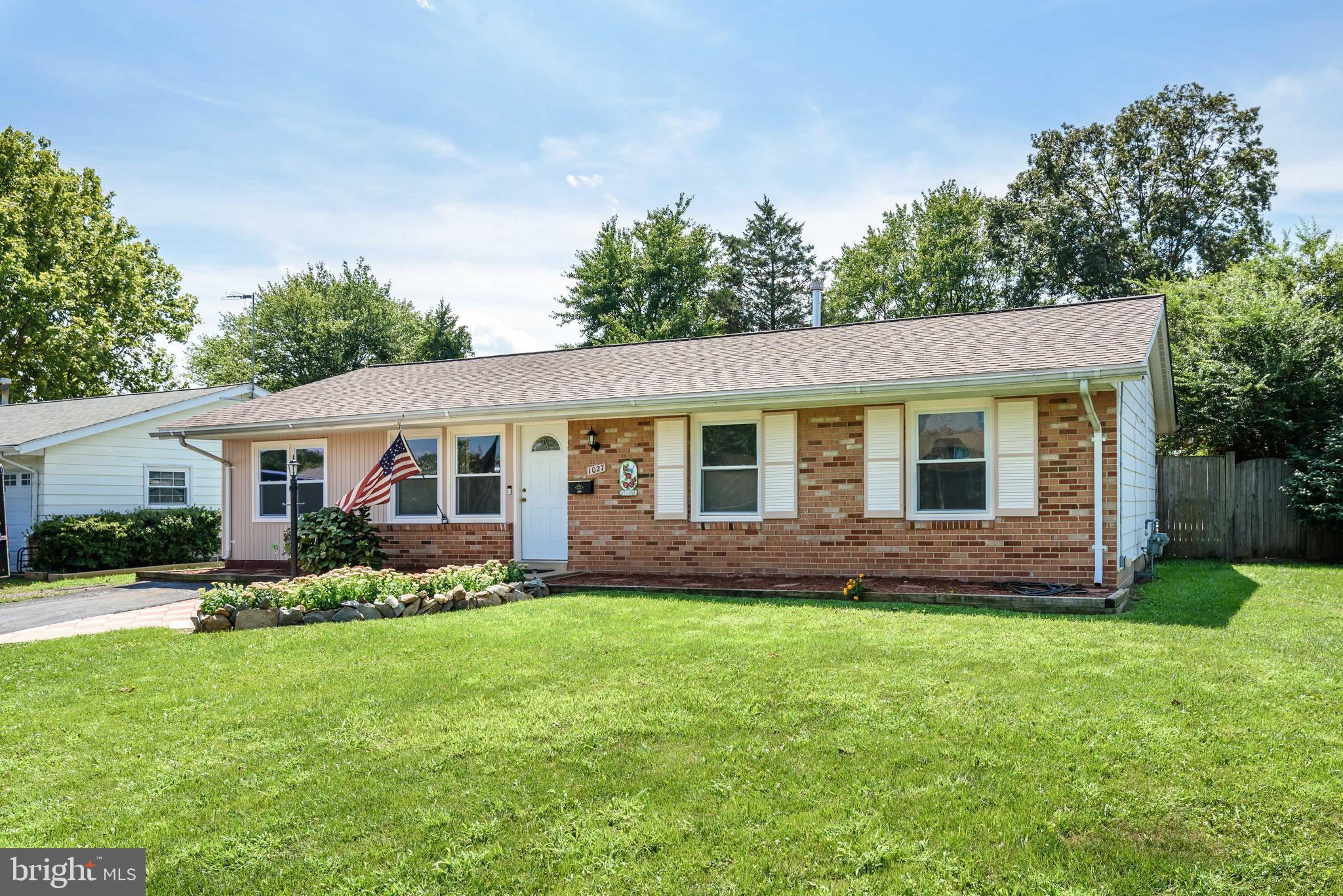 1027 South Hoga Road Sterling, VA 20164 - Photo 32 of 32 Welcome home!