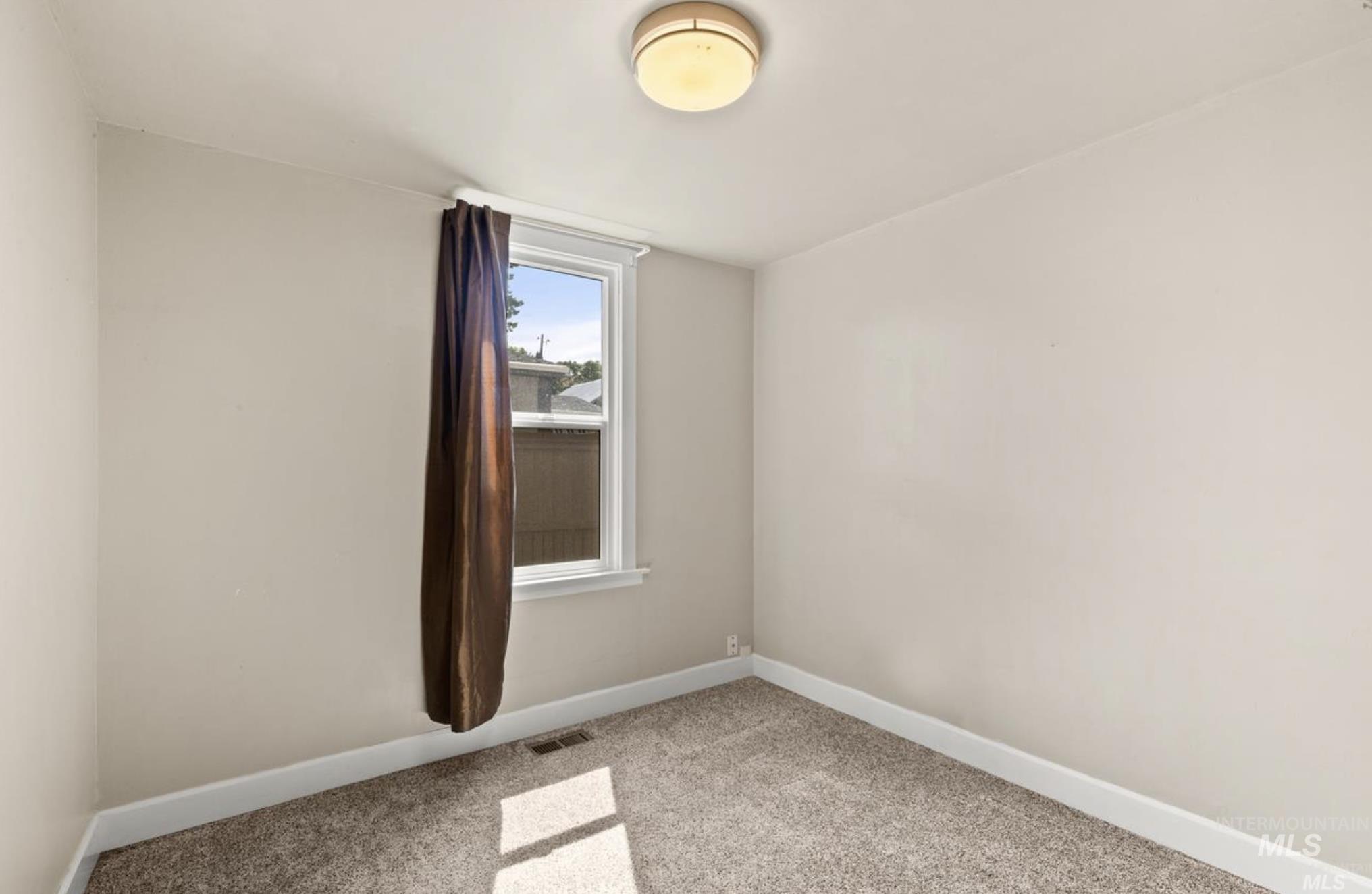 410 High Street Pomeroy, WA 99347 - Photo 13 of 21