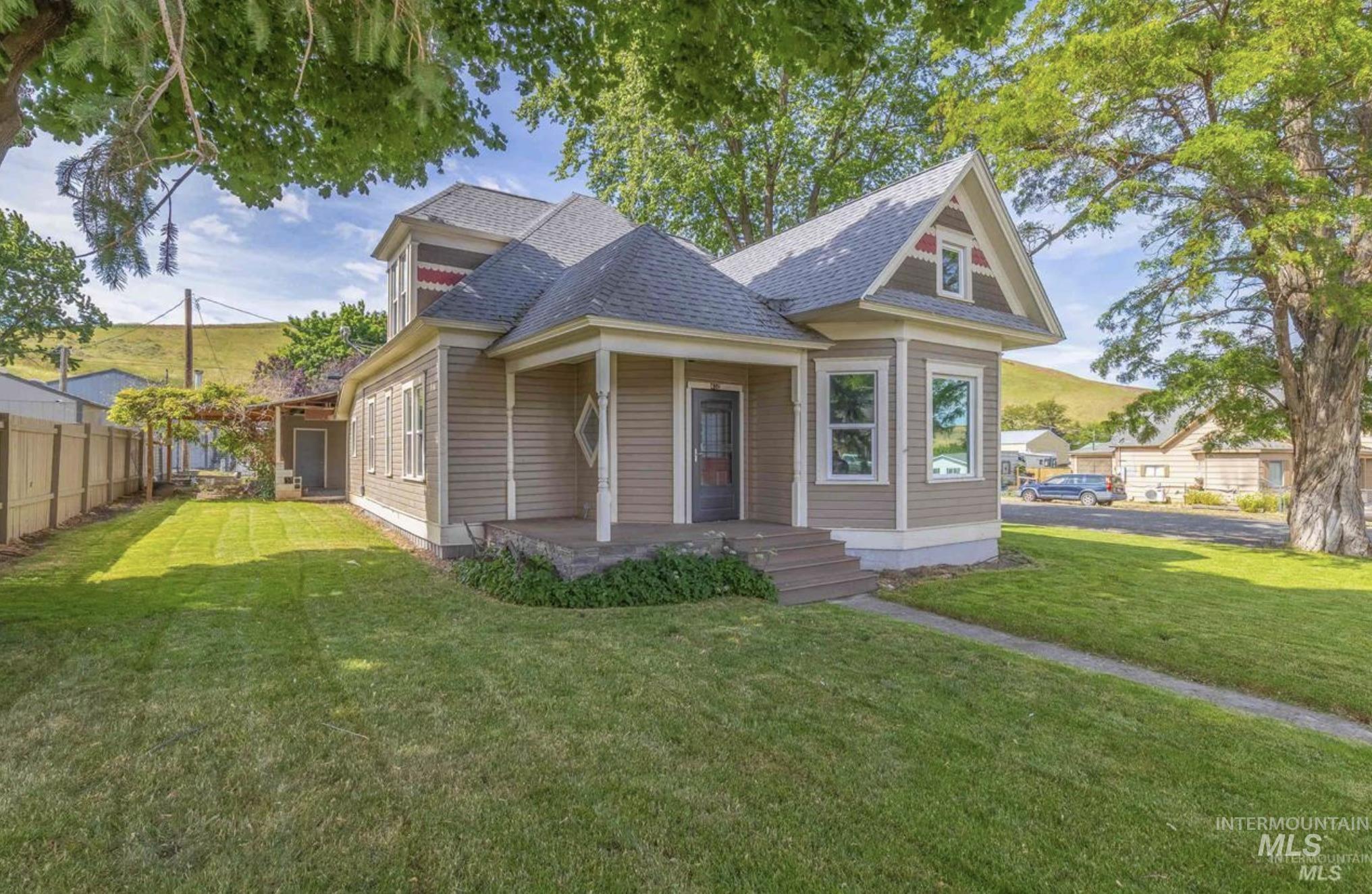 410 High Street Pomeroy, WA 99347 - Photo 3 of 21