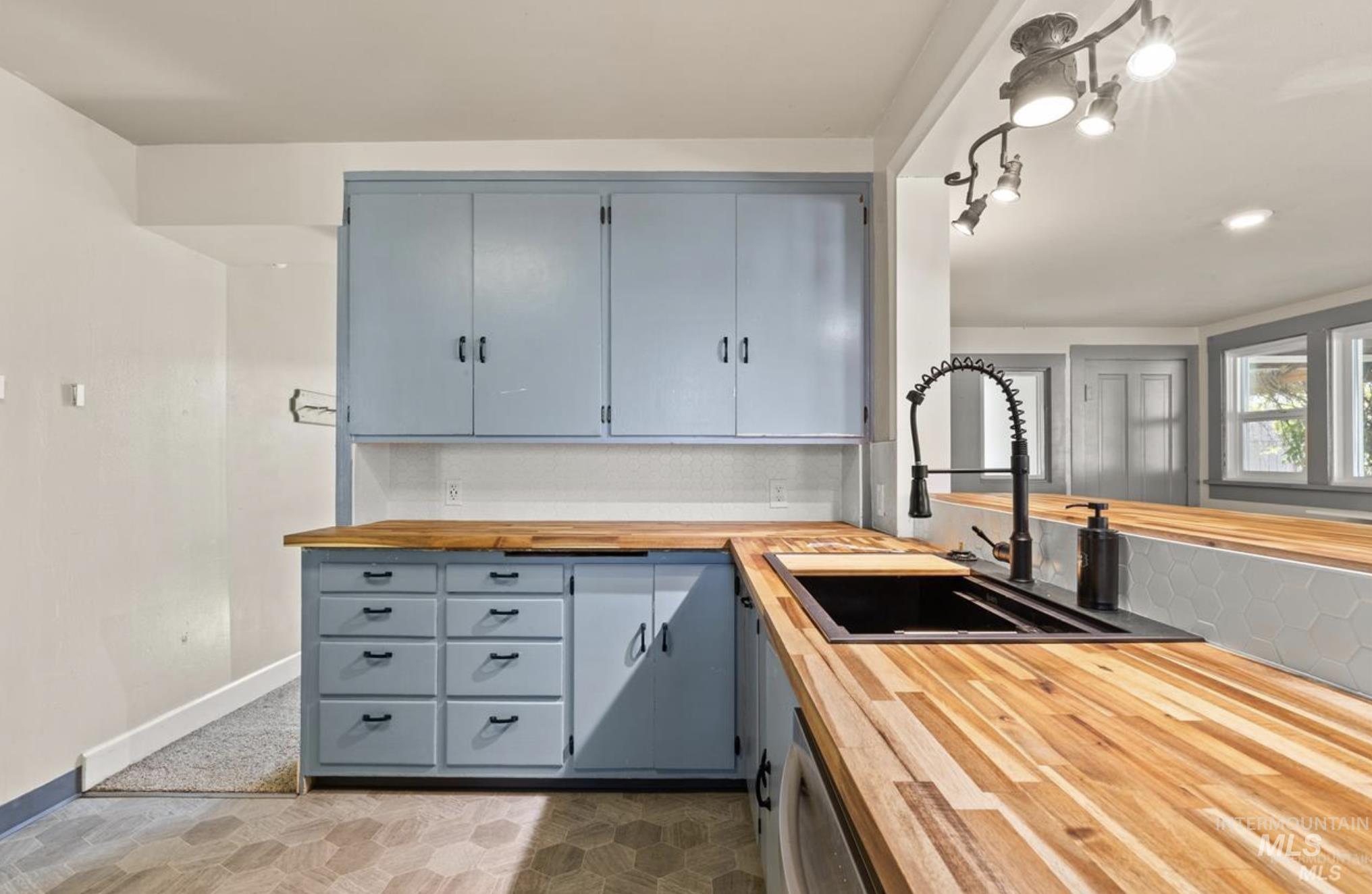 410 High Street Pomeroy, WA 99347 - Photo 7 of 21