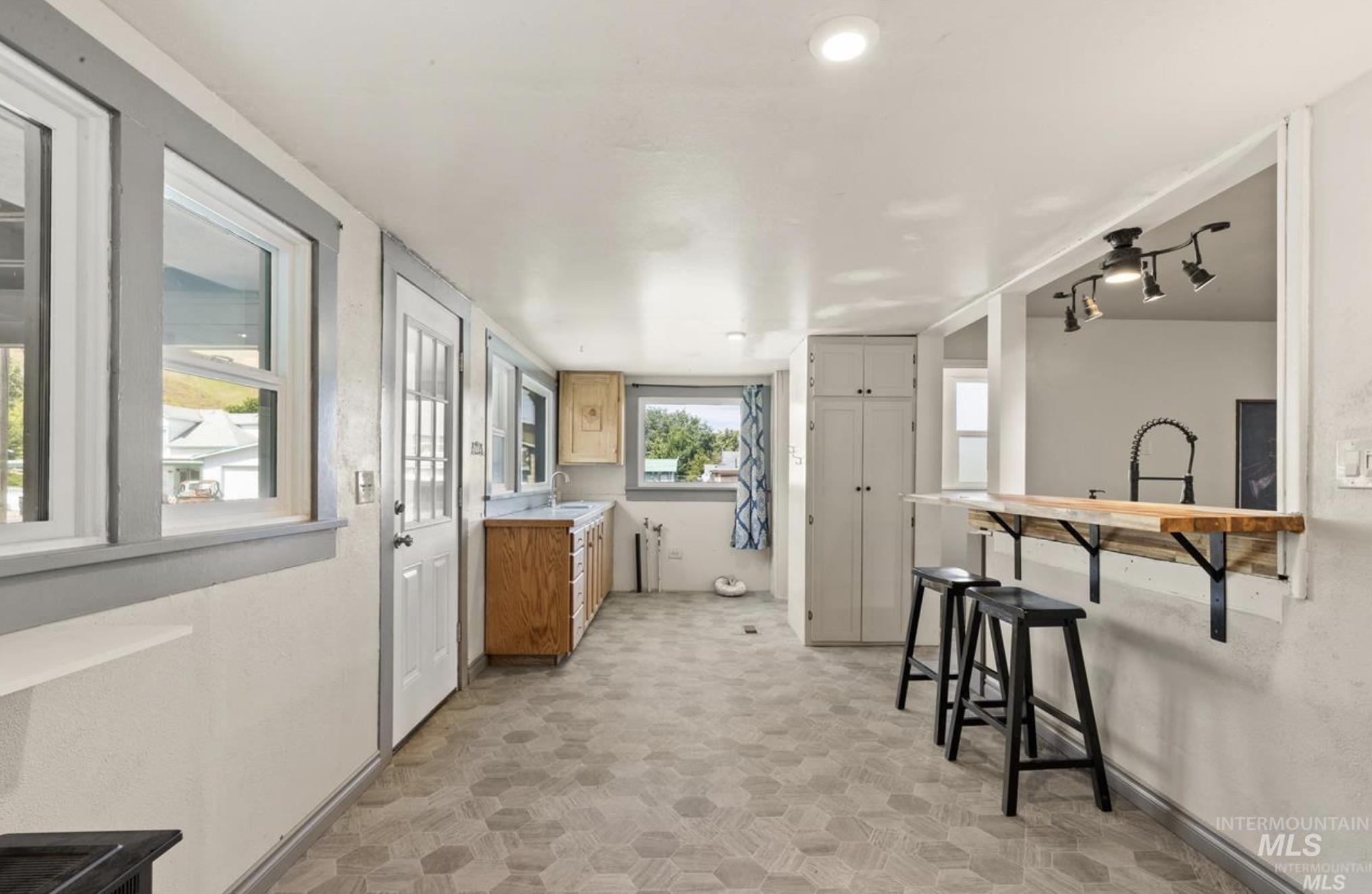 410 High Street Pomeroy, WA 99347 - Photo 10 of 21