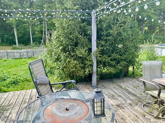 3077 Anderson Anthony Road Northwest Warren, OH 44481 - Photo 19 of 31 Deck featuring outdoor dining space
