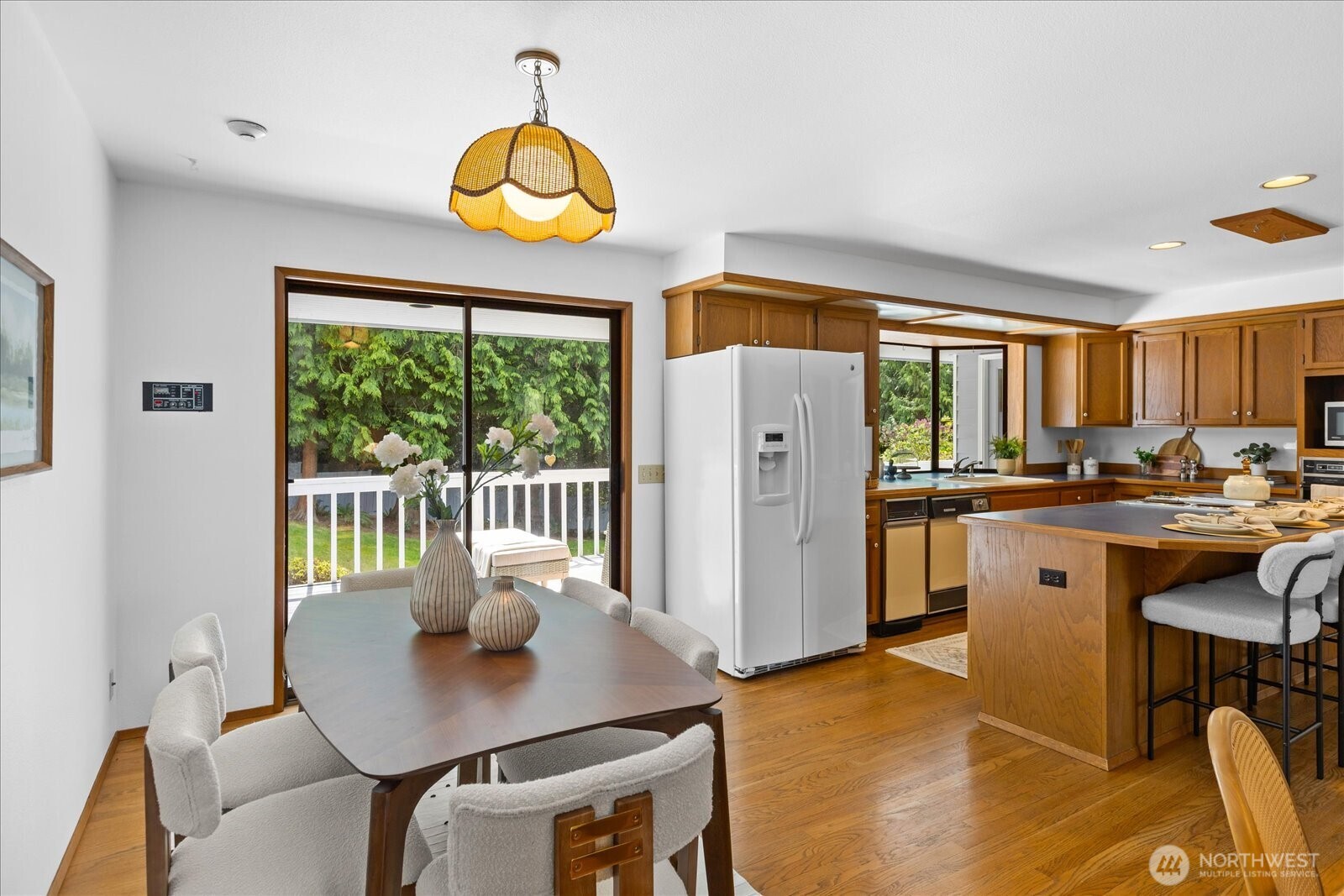 409 Northwest 162nd Street Shoreline, WA 98177 - Photo 14 of 40