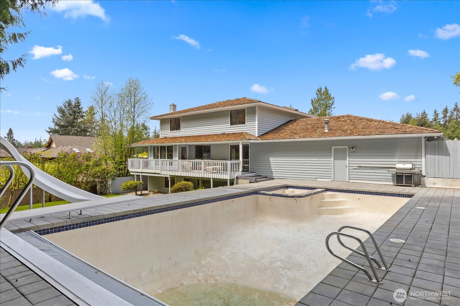 409 Northwest 162nd Street Shoreline, WA 98177 - Photo 29 of 40