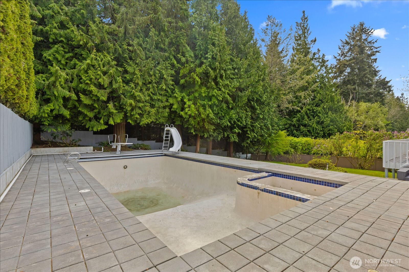 409 Northwest 162nd Street Shoreline, WA 98177 - Photo 31 of 40