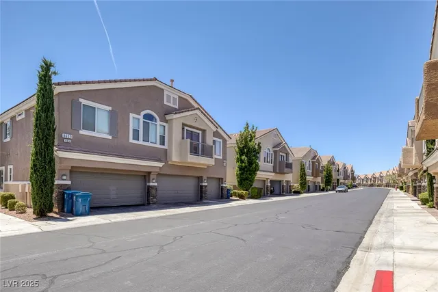 $354,999 | 8639 Horizon Wind Avenue, Unit 102, Las Vegas, NV 89178