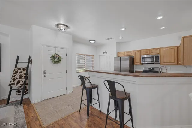 $354,999 | 8639 Horizon Wind Avenue, Unit 102, Las Vegas, NV 89178