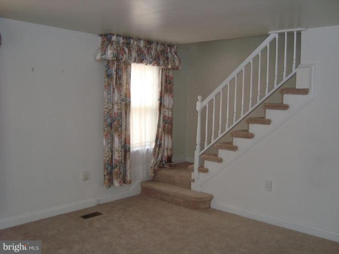 7827 Highpoint Road Parkville, MD 21234 - Photo 21 of 25 Living Room #2