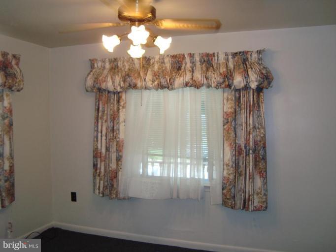 7827 Highpoint Road Parkville, MD 21234 - Photo 10 of 25 Dining Room #3