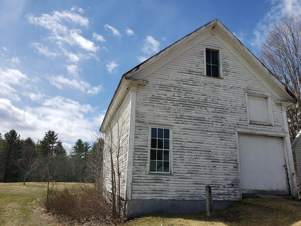39 Waterville Road Norridgewock, ME 04957 - Photo 17 of 24 20220417_112756_04-19-2022