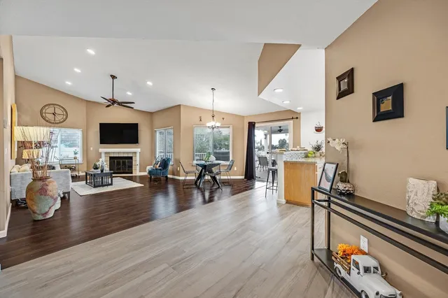 $888,888 | 2101-2101 Portside Court, Discovery Bay, CA 94505