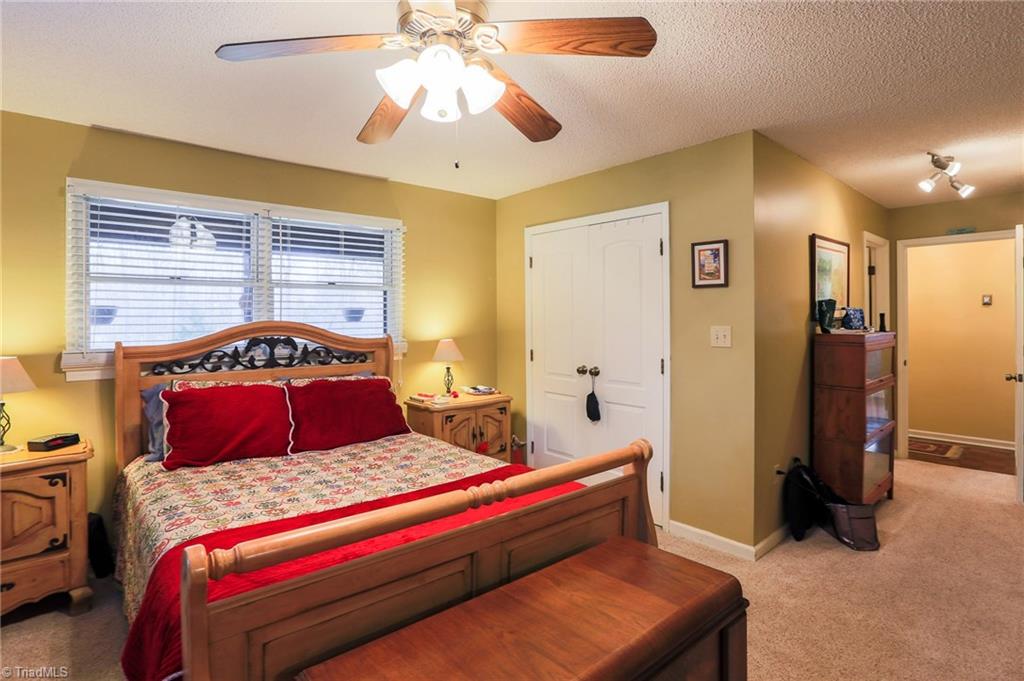 430 Saddletree Road Thomasville, NC 27360 - Photo 16 of 30 Gallery Image 16