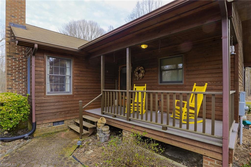 430 Saddletree Road Thomasville, NC 27360 - Photo 26 of 30 Gallery Image 26