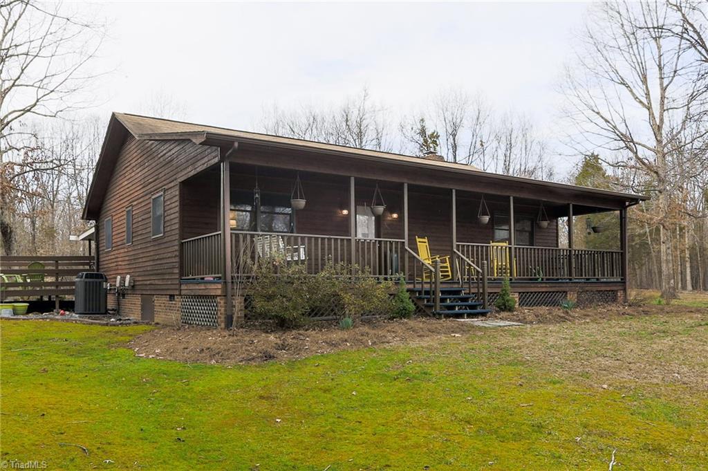 430 Saddletree Road Thomasville, NC 27360 - Photo 5 of 30 Gallery Image 5