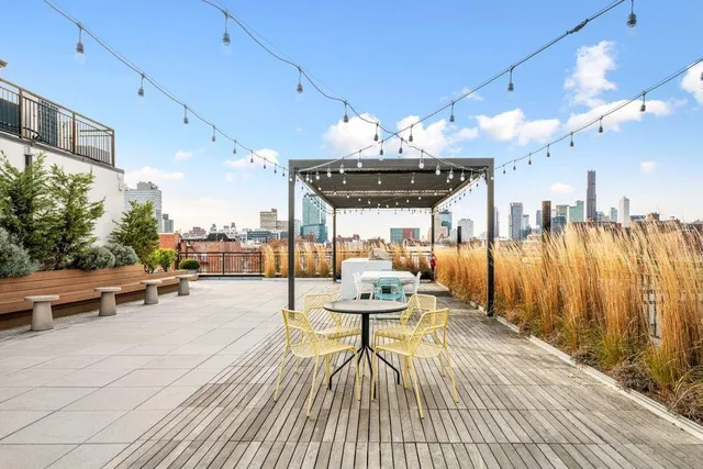 $1,095,000 | 10 Quincy Street, Unit 1F | Clinton Hill