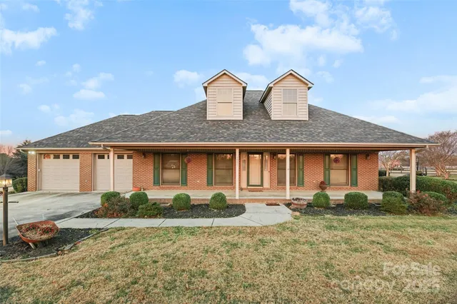 $615,000 | 1351 Hardin Road, Dallas, NC 28034