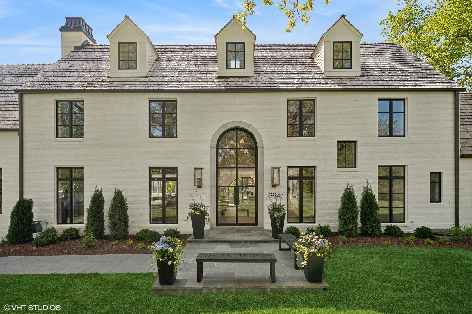 994 Bluff Road Glencoe, IL 60022 - Photo 2 of 79