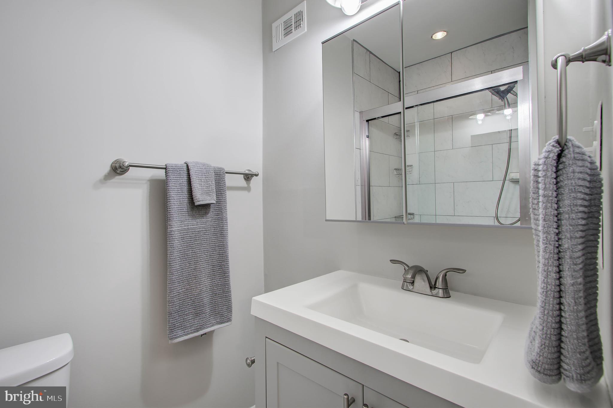 2407 Ansdel Court Reston, VA 20191 - Photo 18 of 33 Gallery Image 18