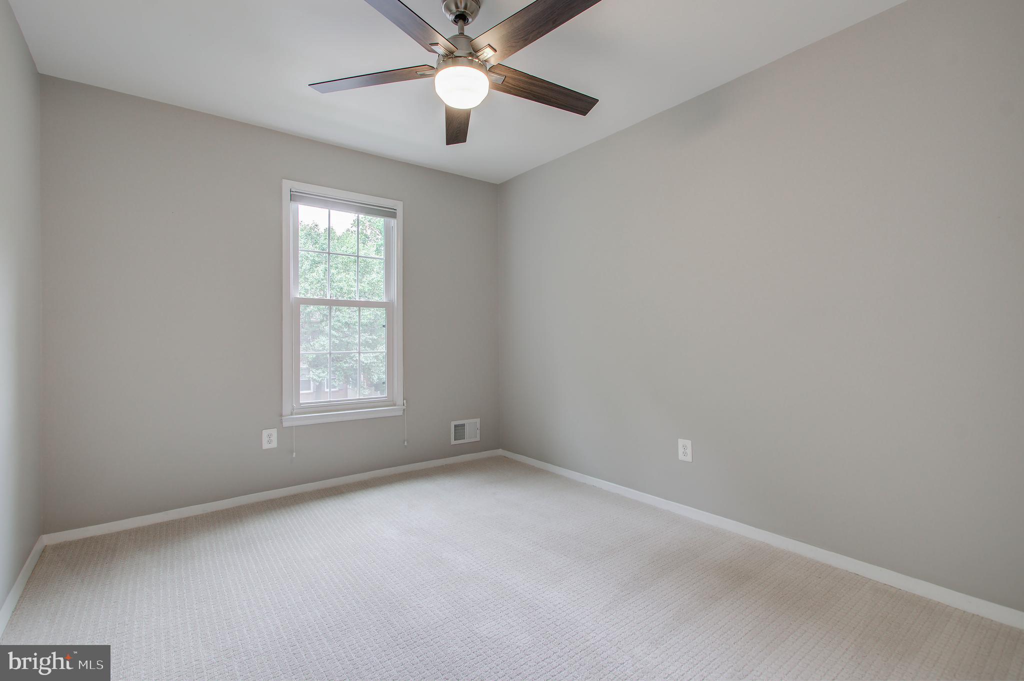 2407 Ansdel Court Reston, VA 20191 - Photo 19 of 33 Gallery Image 19