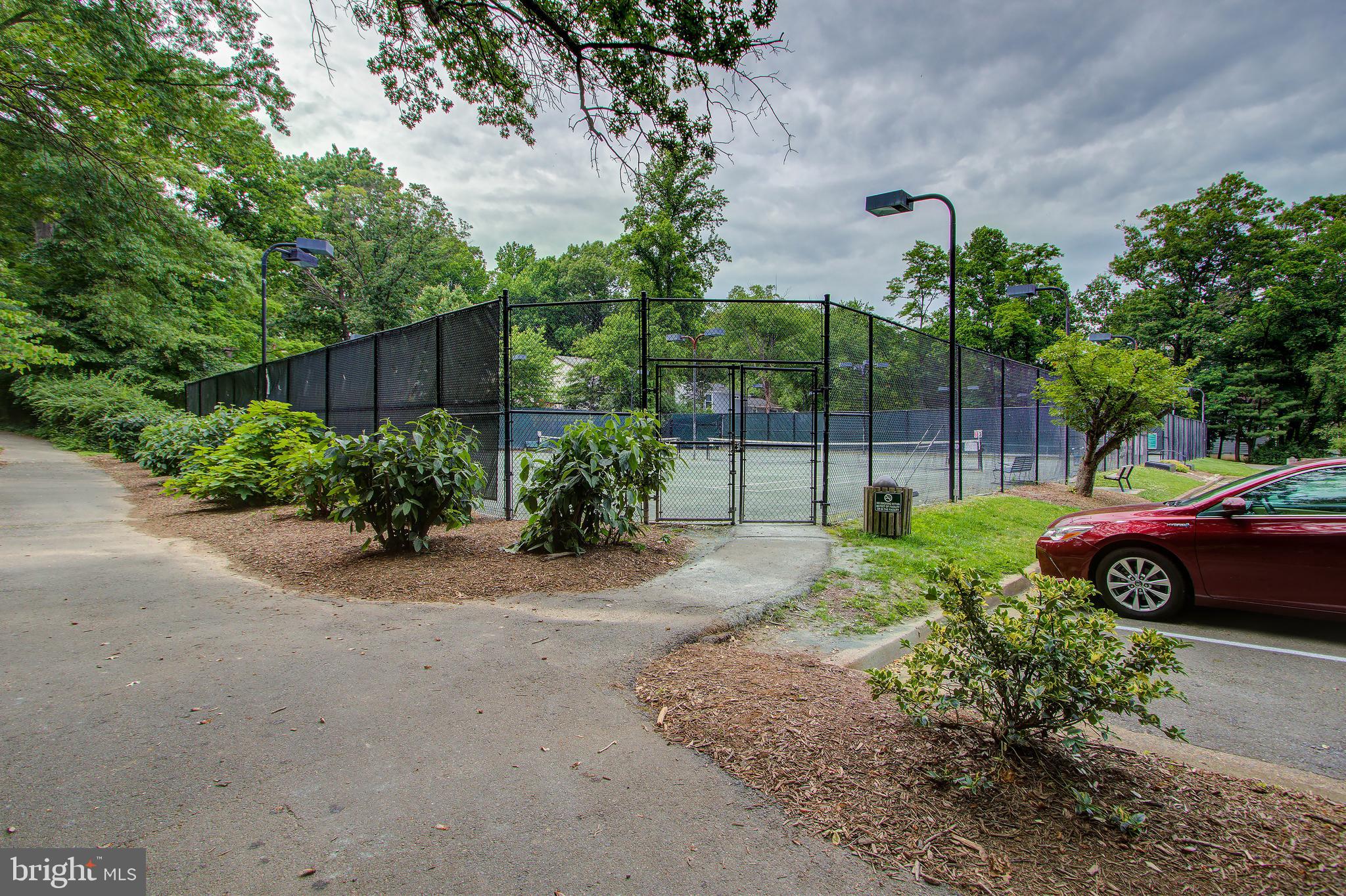 2407 Ansdel Court Reston, VA 20191 - Photo 33 of 33 Gallery Image 33