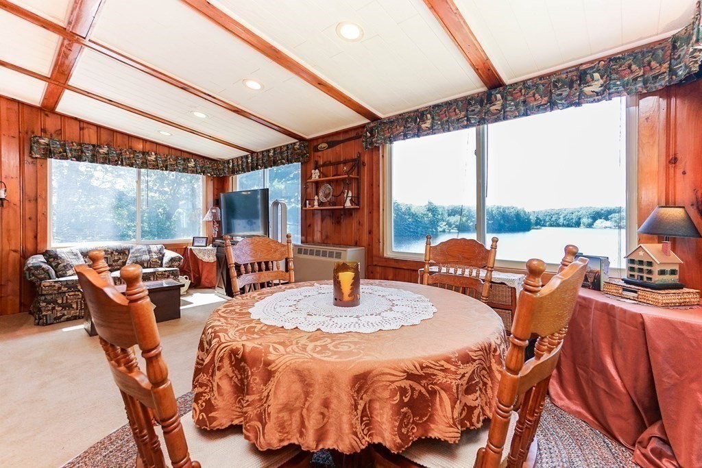 86 Oak Ridge Road Lunenburg, MA 01462 - Photo 7 of 32