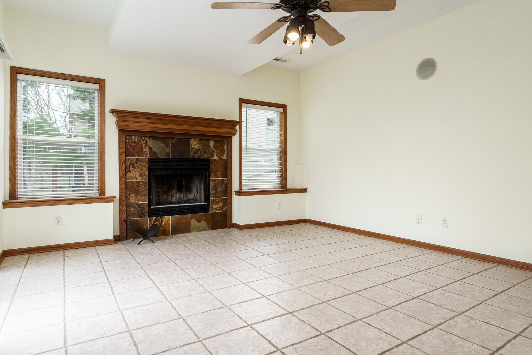 10545 Chicory Ridge Way Roscoe, IL 61073 - Photo 36 of 42 Gallery Image 36