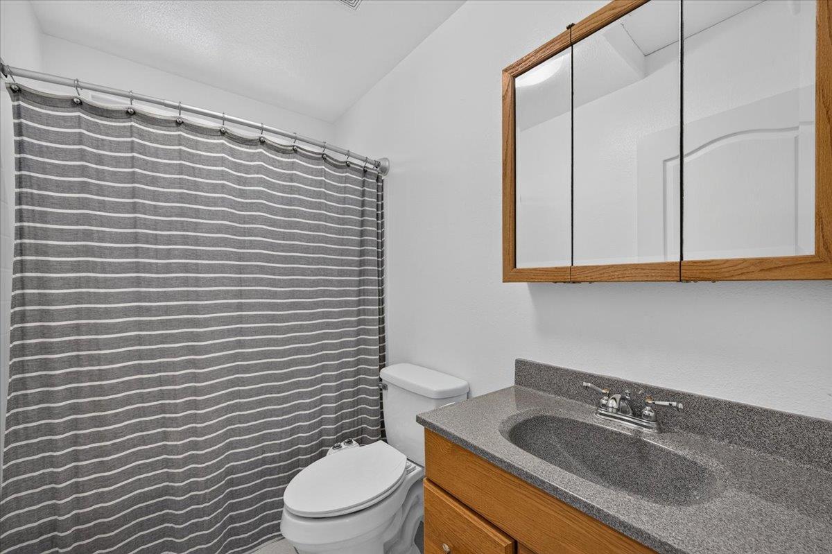 28596 Sky Harbour Road Friant, CA 93626 - Photo 28 of 38 Gallery Image 28