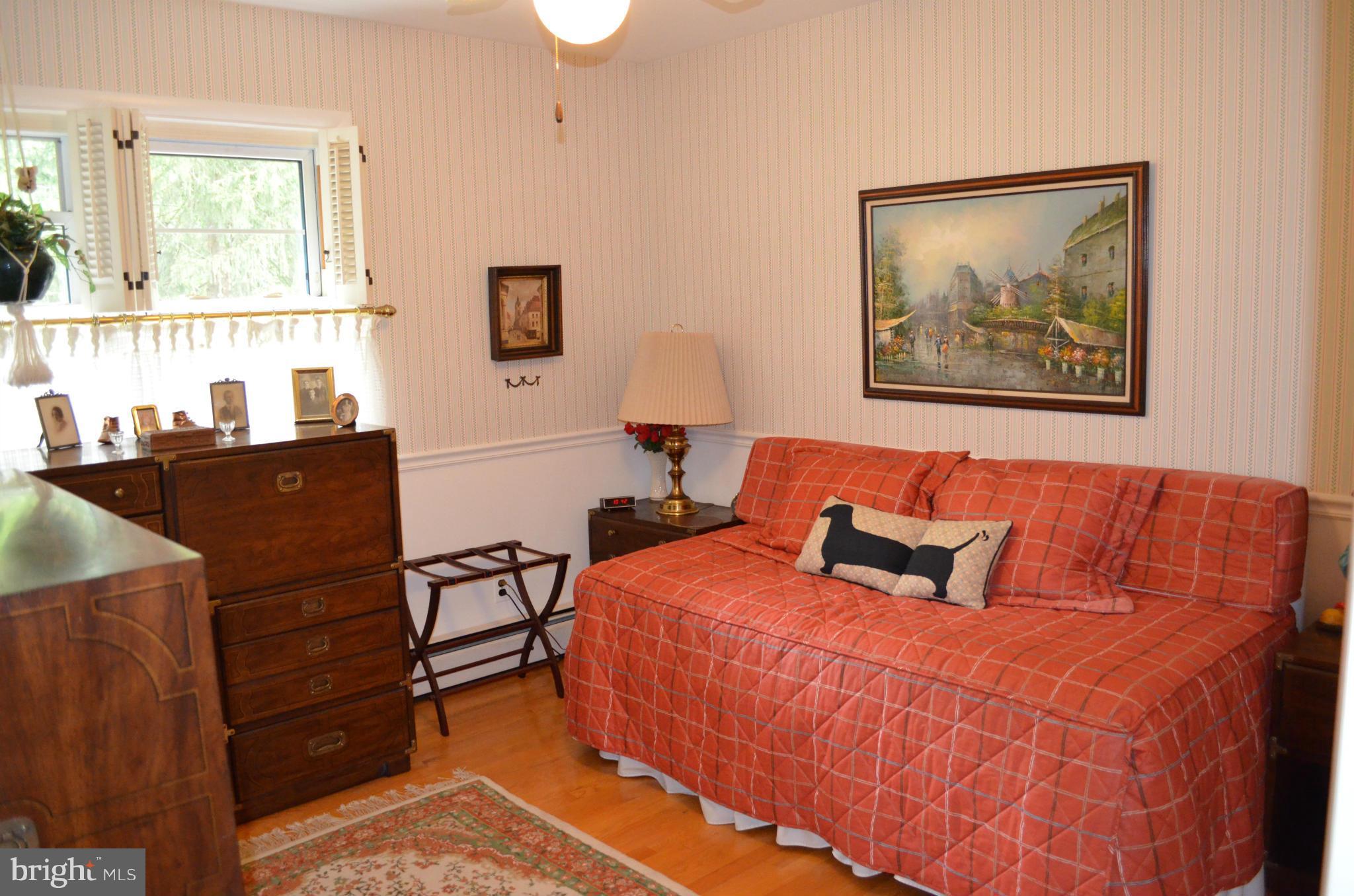 11430 Mapleview Drive Silver Spring, MD 20902 - Photo 22 of 30 Bedroom