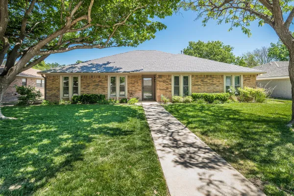 $385,250 | 6810 Montague Drive, Amarillo, TX 79109