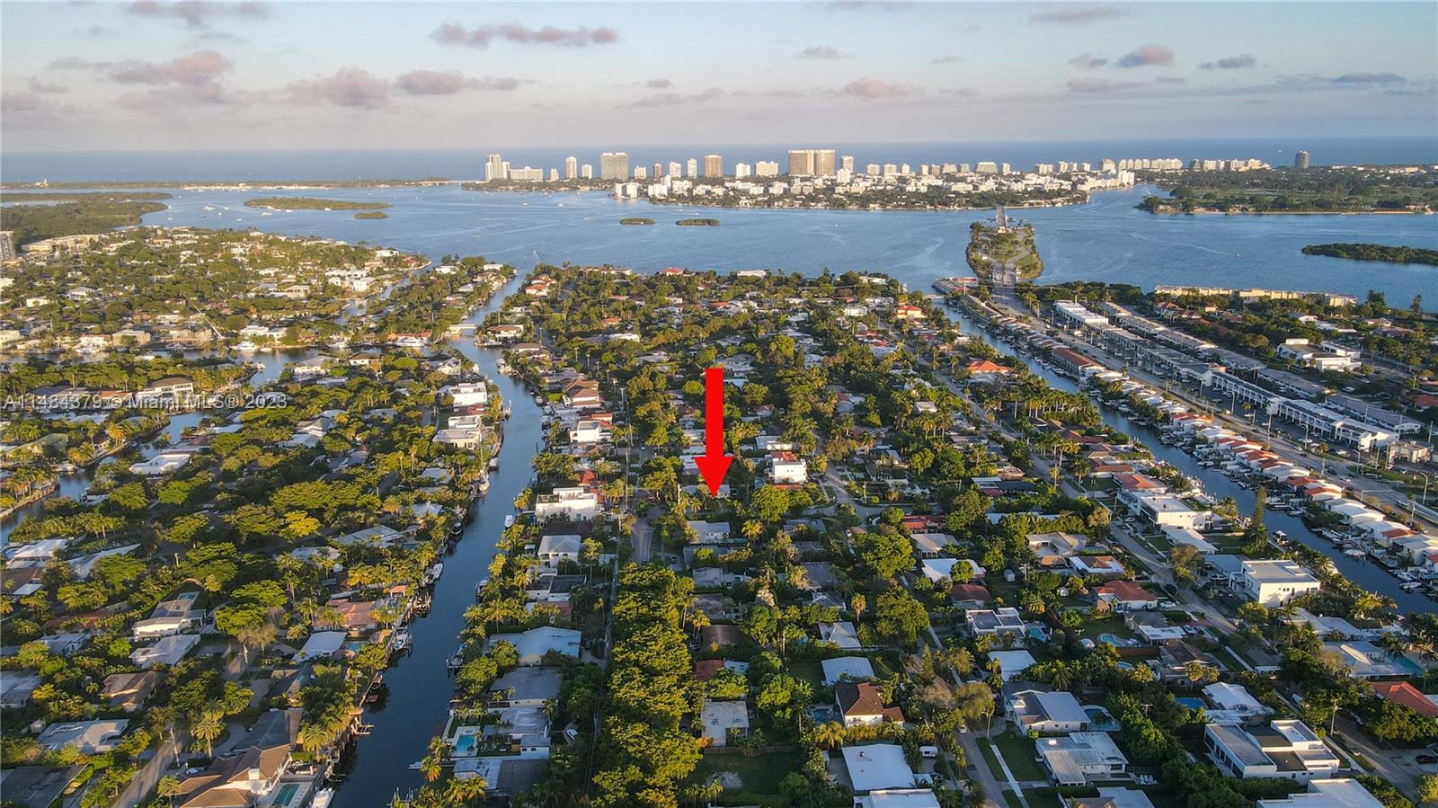 1990 Keystone Boulevard North Miami, FL 33181 - Photo 20 of 20 a view of a city and lake