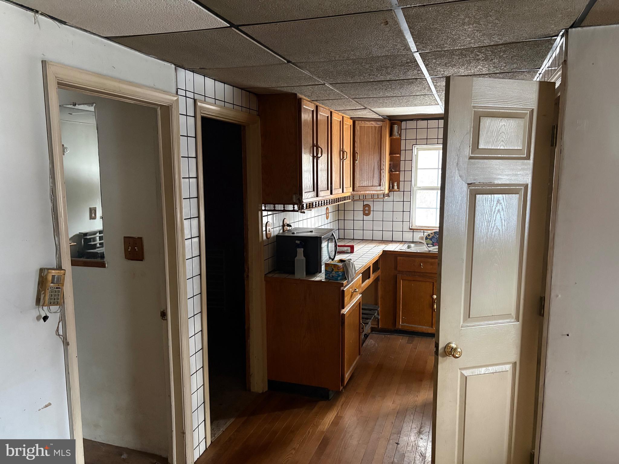 5054 Pious Ridge Road Berkeley Springs, WV 25411 - Photo 3 of 6 Gallery Image 3