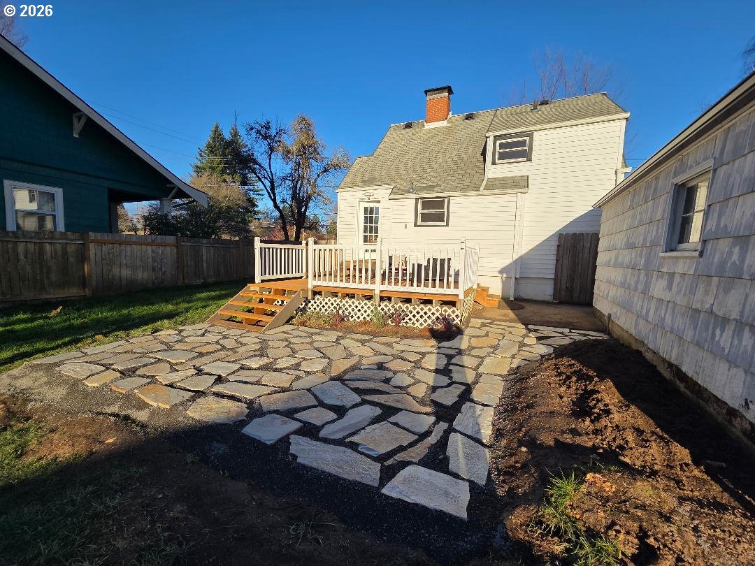 415 Southeast Roberts Avenue Gresham, OR 97080 - Photo 23 of 31