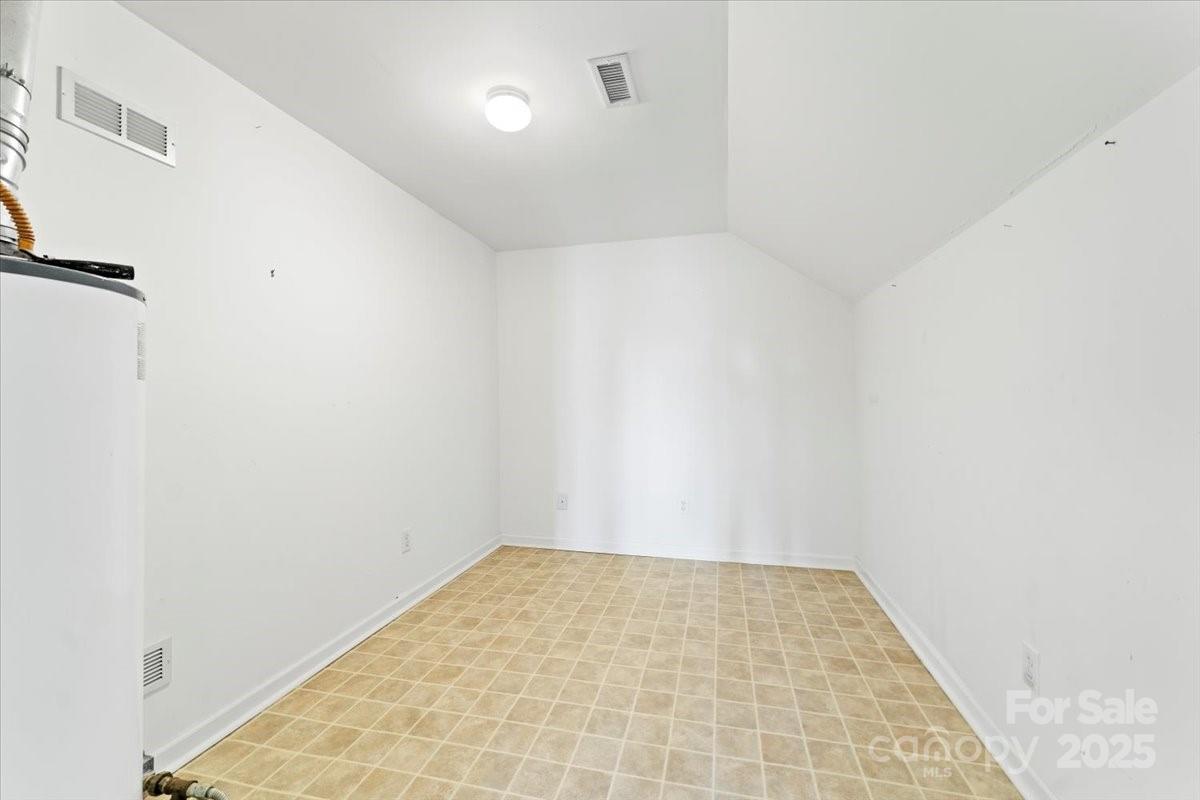 18819 Cloverstone Circle Cornelius, NC 28031 - Photo 12 of 32