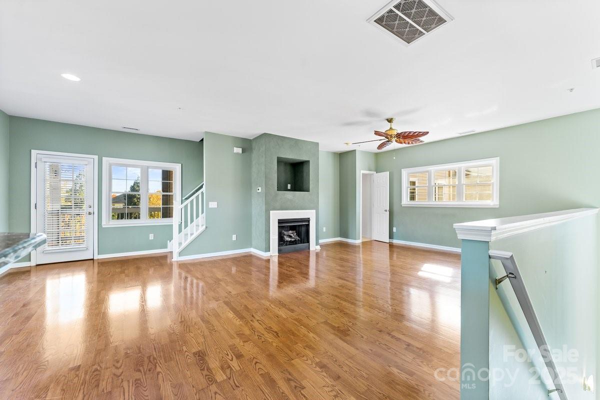 18819 Cloverstone Circle Cornelius, NC 28031 - Photo 7 of 32