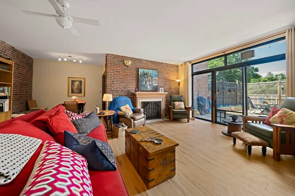 $400,000 | 90 Sea Street, Unit 134, Weymouth, MA 02191